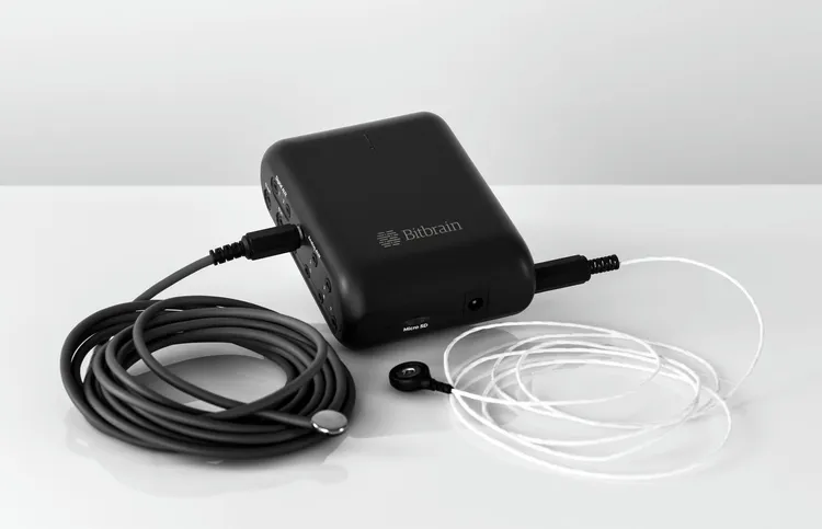 Versatile Bio (Biosignal Amplifier) 1